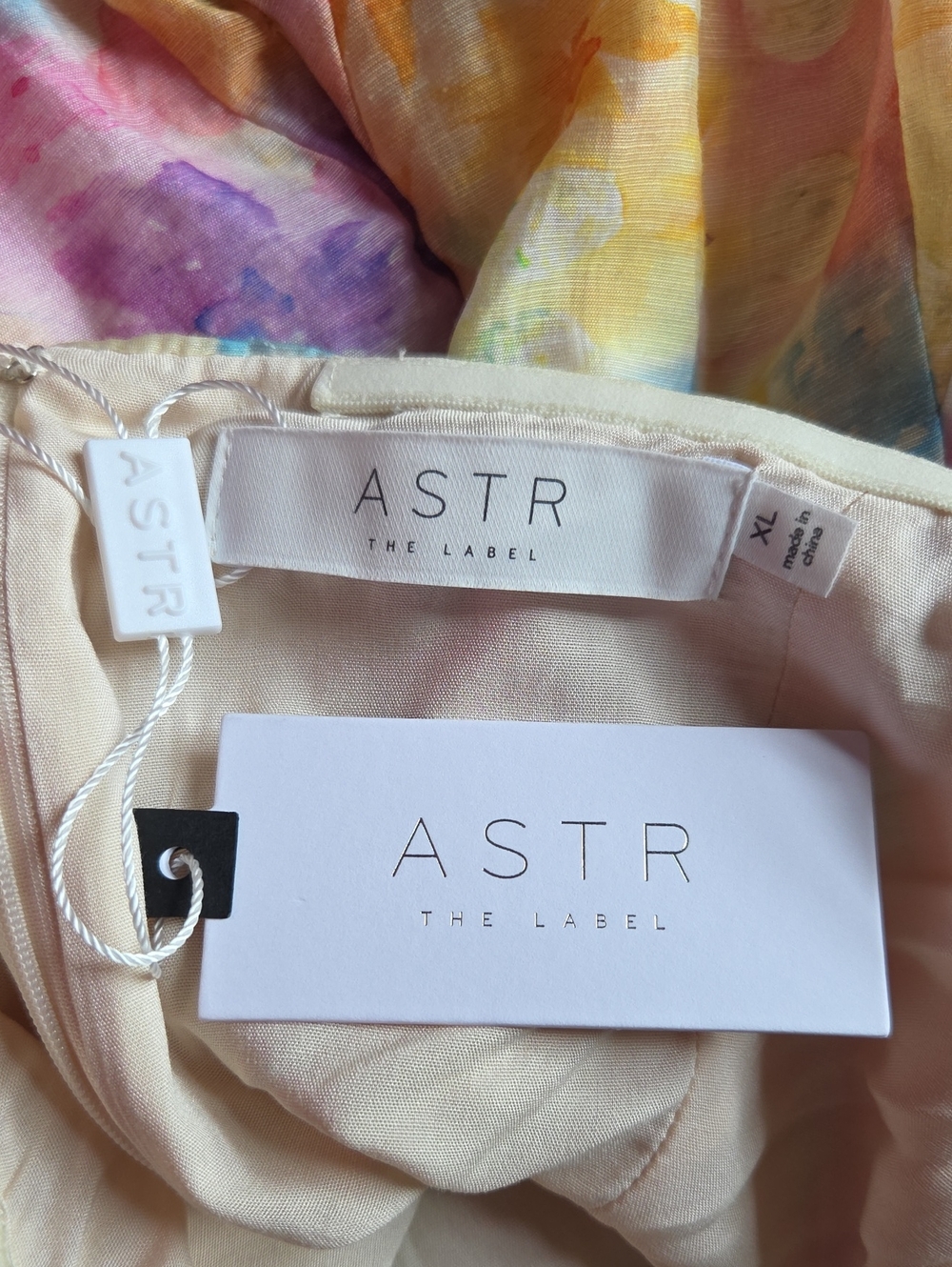 ASTR 🏷️NWT Watercolor Abstract Floral Halter High Neck Fit & Flare Lined XL - Picture 7 of 8